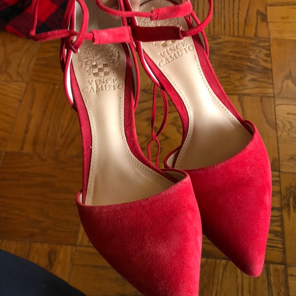 Red suede heels - Picture 2 of 4